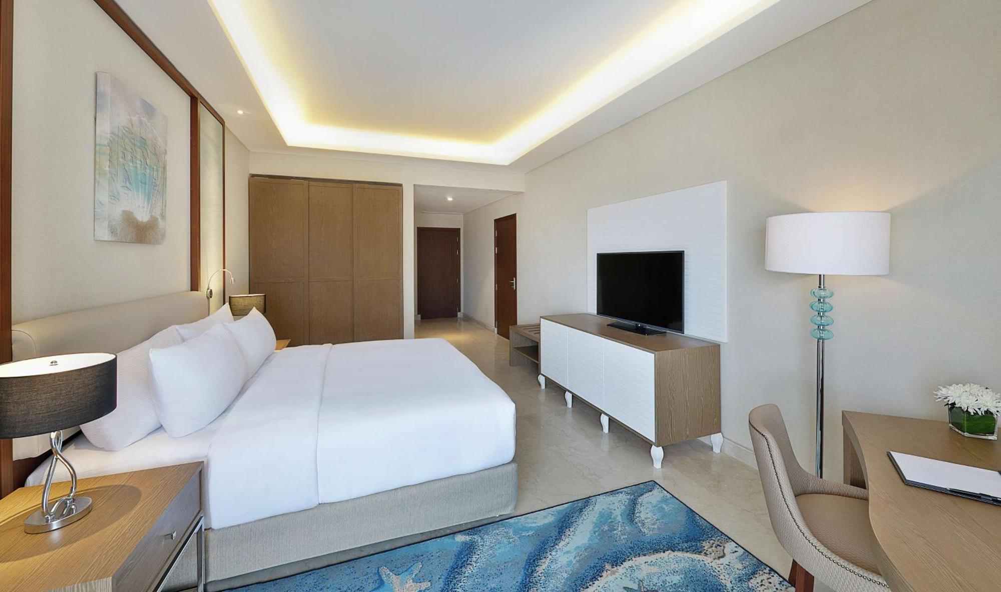 Hilton Hurghada Plaza Hotel Exterior photo